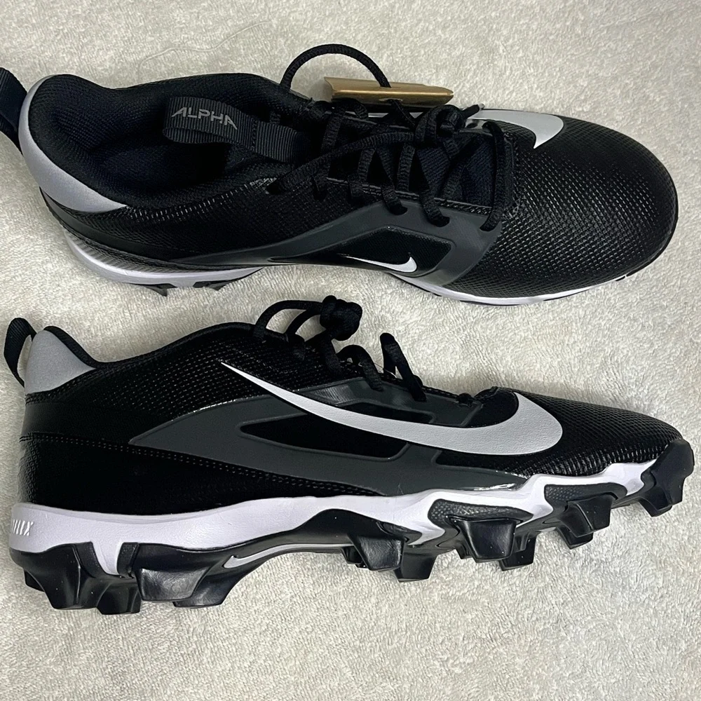 Nike Alpha Menace 4 Shark Black White Football Cleats Men's SZ 11 FQ3875-001